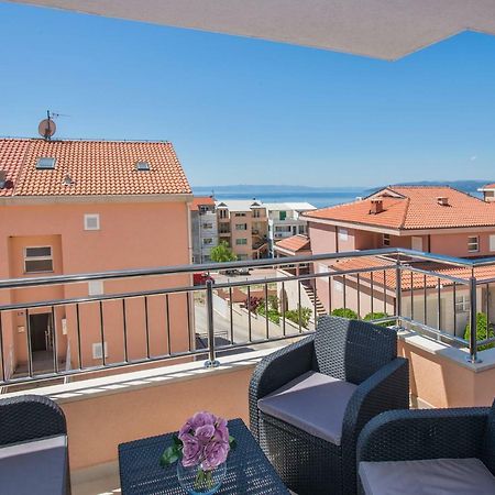 Apartman Dominik Makarska Exteriör bild
