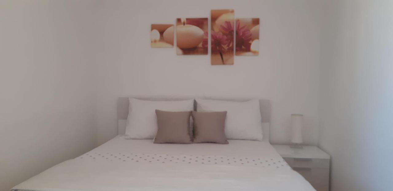 Apartman Dominik Makarska Exteriör bild