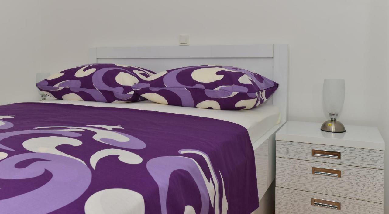 Apartman Dominik Makarska Exteriör bild