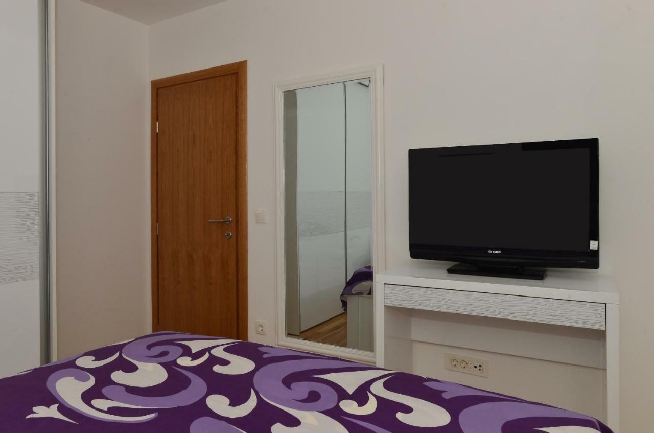 Apartman Dominik Makarska Exteriör bild