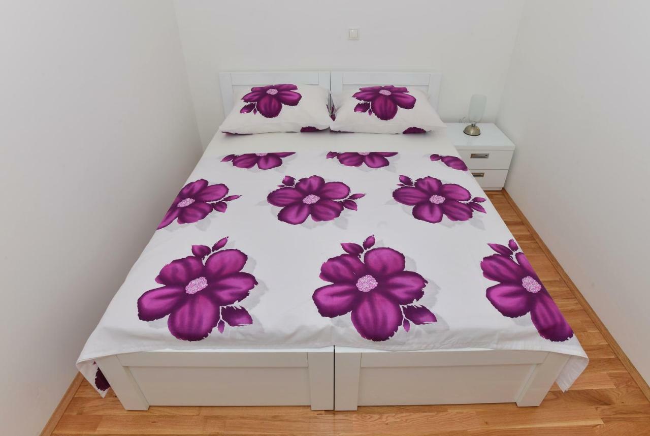 Apartman Dominik Makarska Exteriör bild