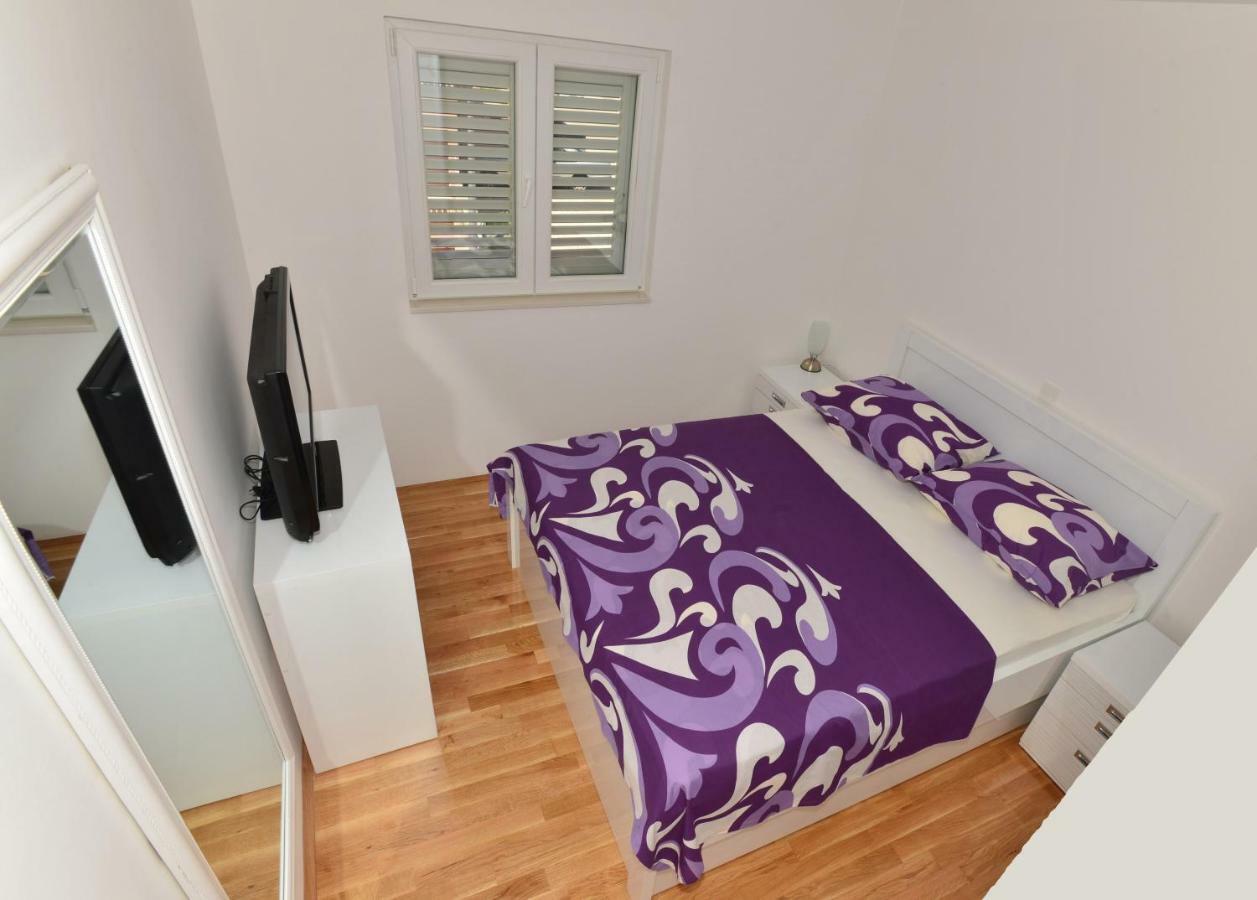 Apartman Dominik Makarska Exteriör bild
