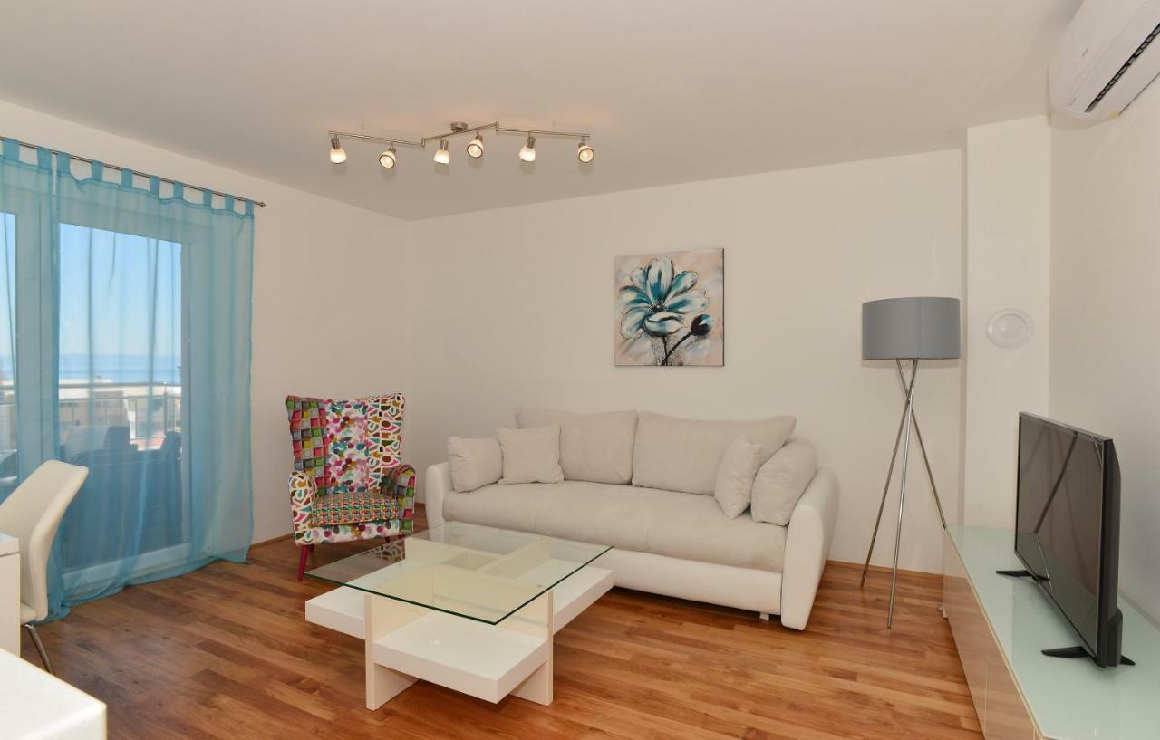 Apartman Dominik Makarska Exteriör bild