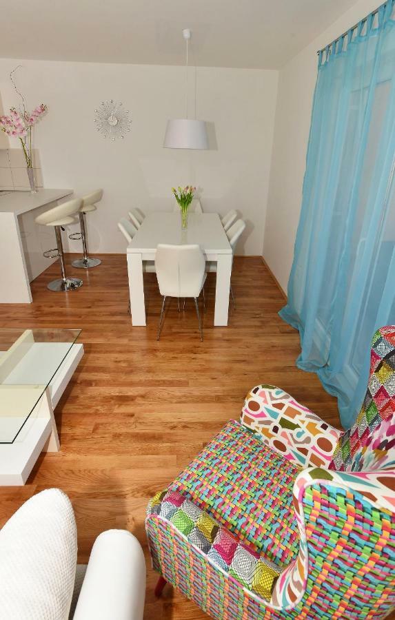 Apartman Dominik Makarska Exteriör bild