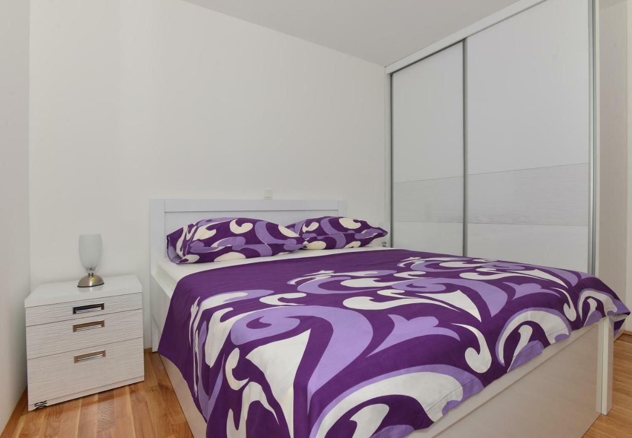 Apartman Dominik Makarska Exteriör bild